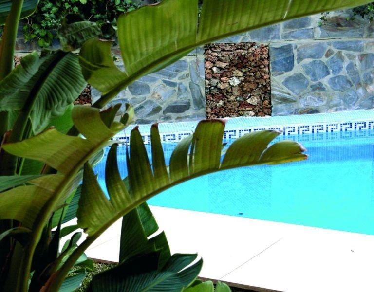 Apartamentos Turisticos Anoreta Rincón de la Victoria Eksteriør billede