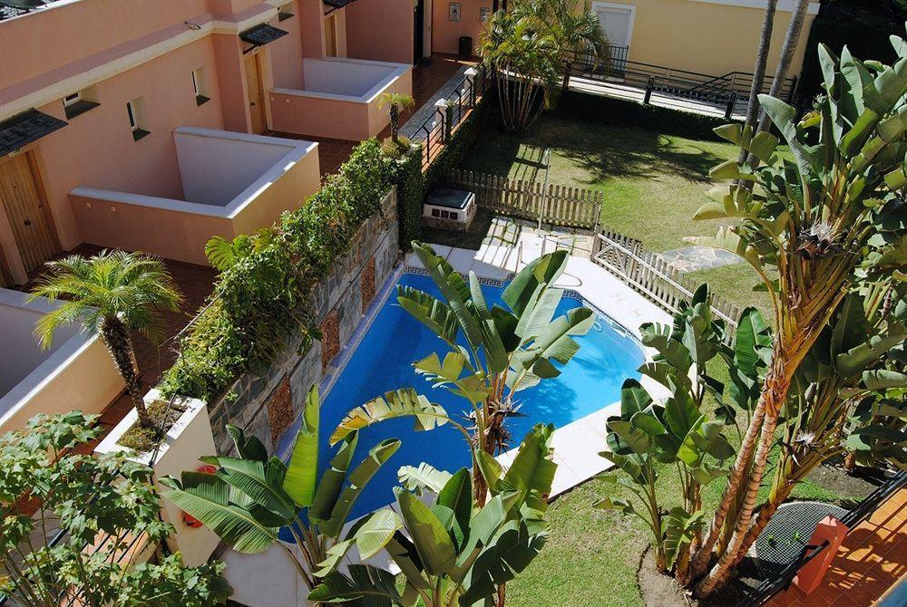 Apartamentos Turisticos Anoreta Rincón de la Victoria Eksteriør billede