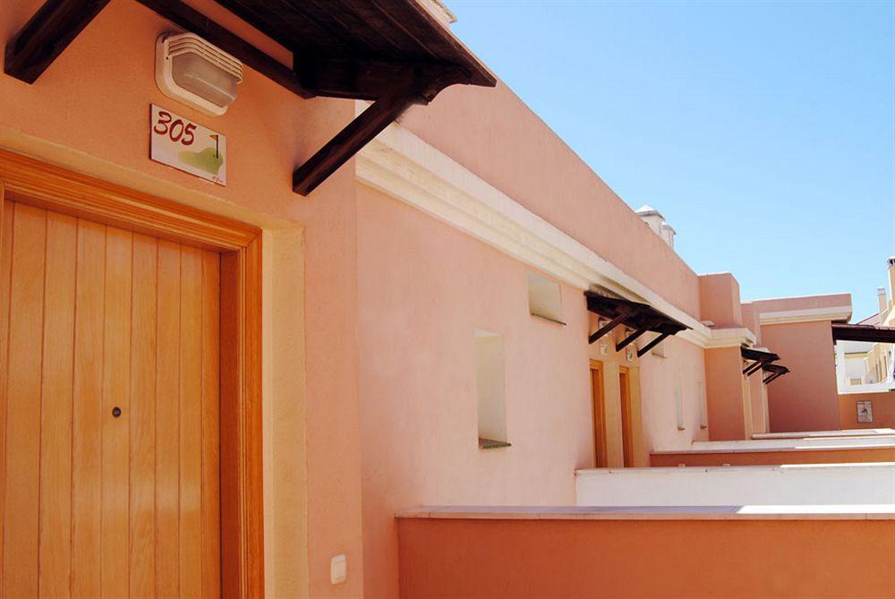 Apartamentos Turisticos Anoreta Rincón de la Victoria Eksteriør billede